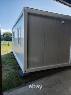 Prefabricated 20ft Container Home With Full Set Electricity Portable Home